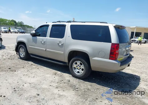 2009 Chevrolet Suburban 1500 Lt2 z USA, uszkodzony, nr VIN 1GNFK26319J109681